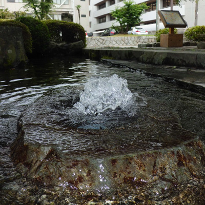 名水百選　うちぬき