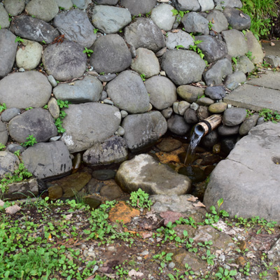 地域に息づいた湧水